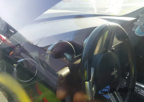 2006 Ford Mustang V6 z USA, uszkodzony, nr VIN 1ZVFT84N265189815